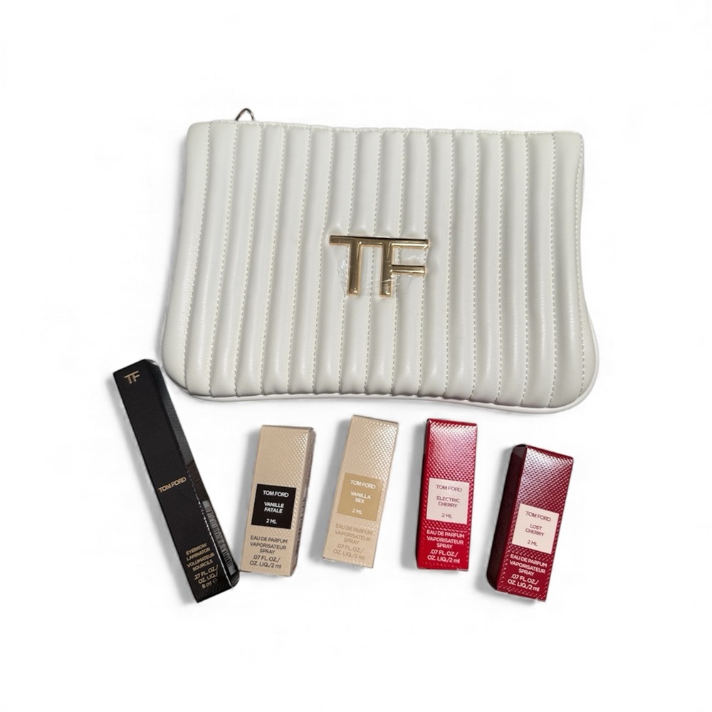 NEW Tom Ford Quilted Beauty Pouch and  Beauty Bundle